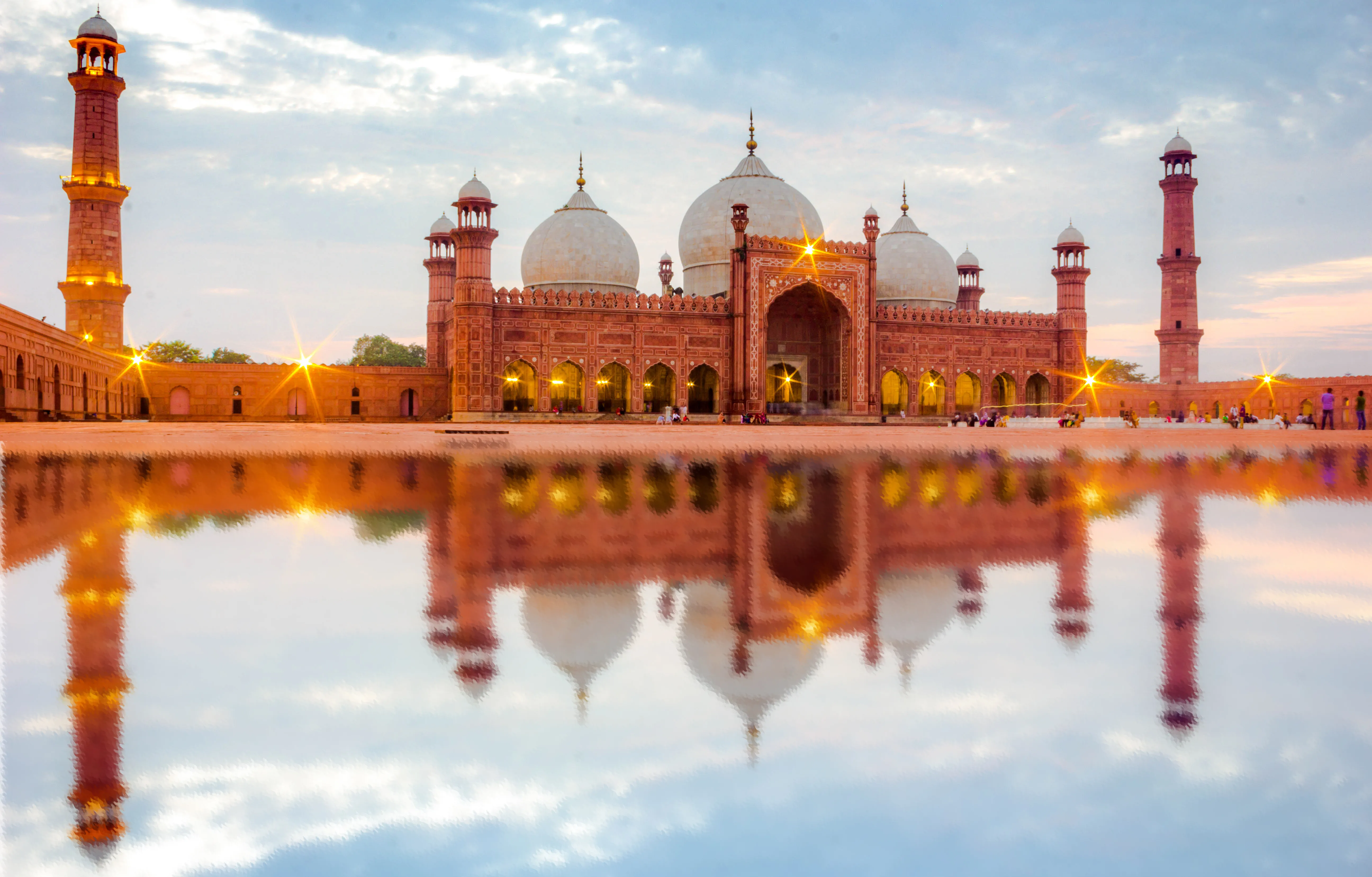Student Hostels in Lahore (2026): Real Prices by Area, University Clusters & Smart Picks