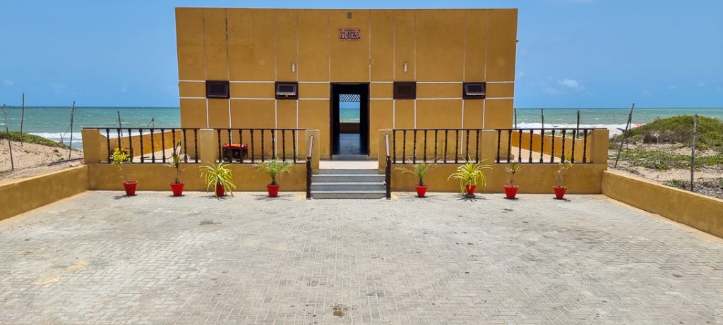 Beach Huts in Karachi: Hawke's Bay & Sandspit Day Rates (2026)