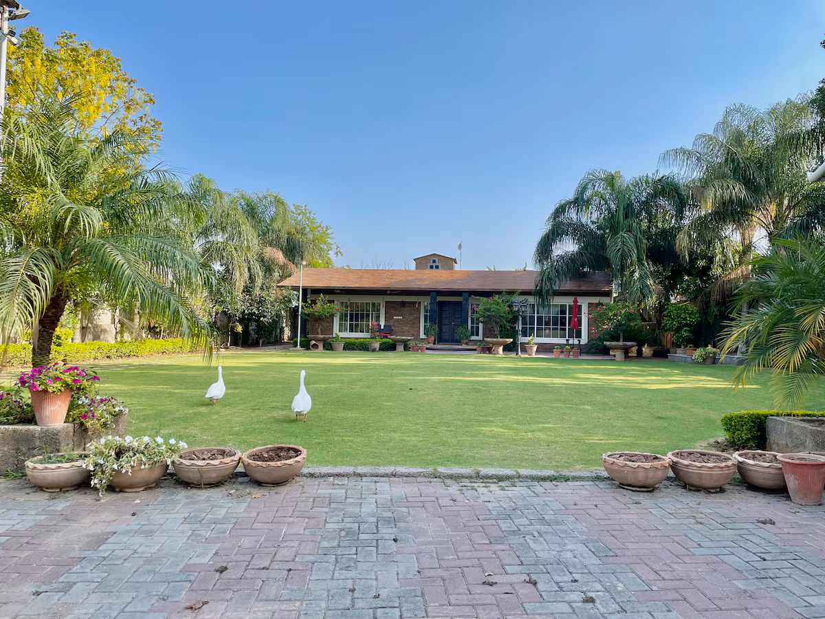 Farmhouse in Islamabad & Rawalpindi: 2026 Day Rates & Areas