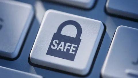 How to Book a Hostel Online Safely in Pakistan (Scams, Deposits & the Paper Trail)